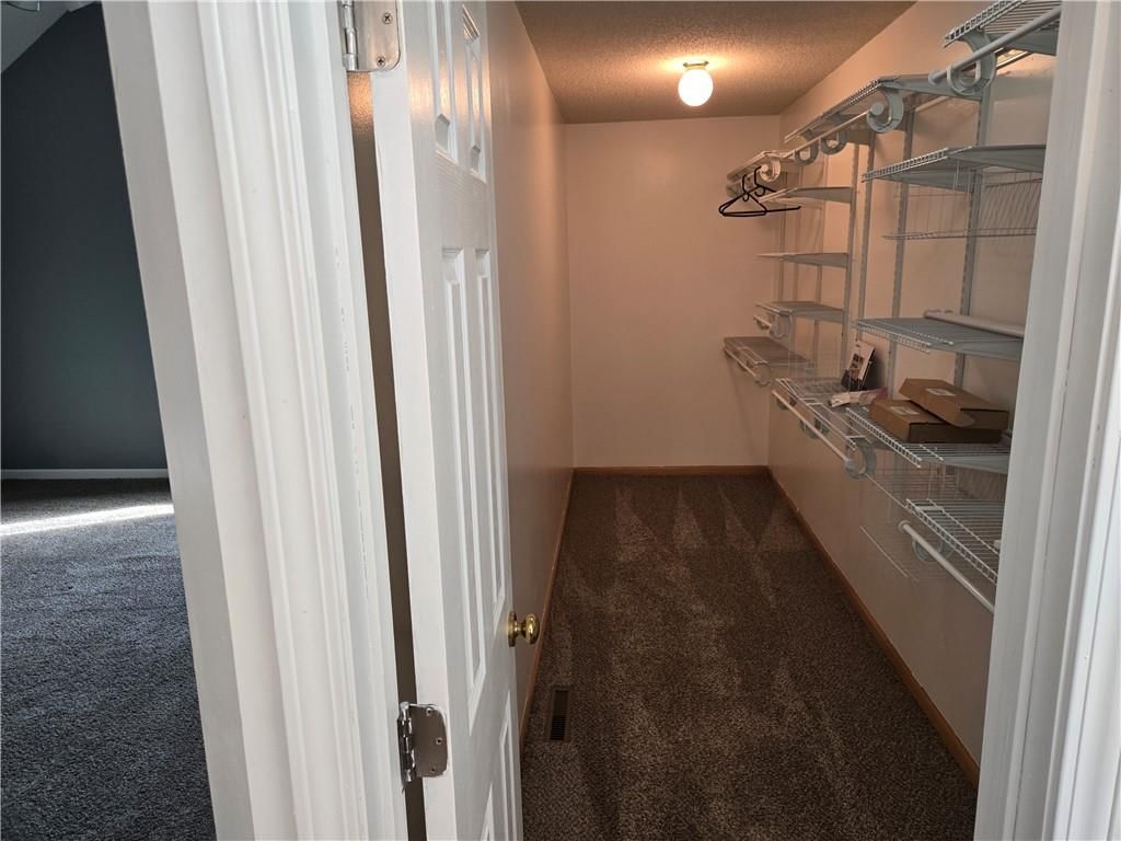 2128 SW British Drive — photo 35