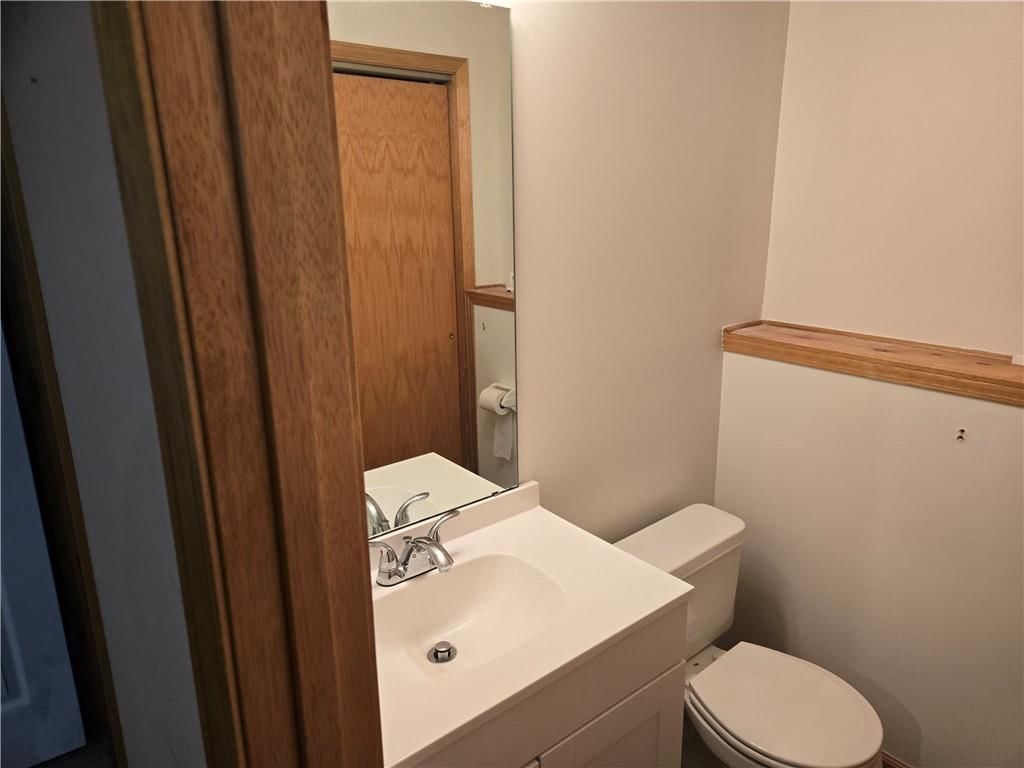 2128 SW British Drive — photo 39