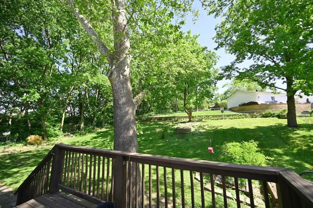 705 THOMAS Street — photo 13