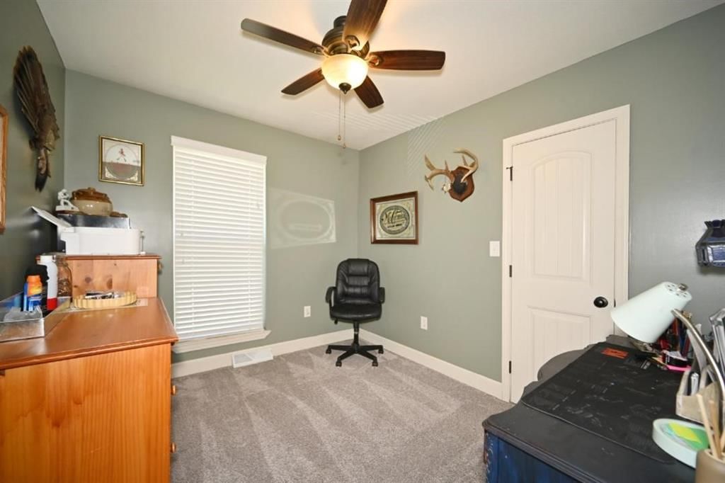 705 THOMAS Street — photo 33