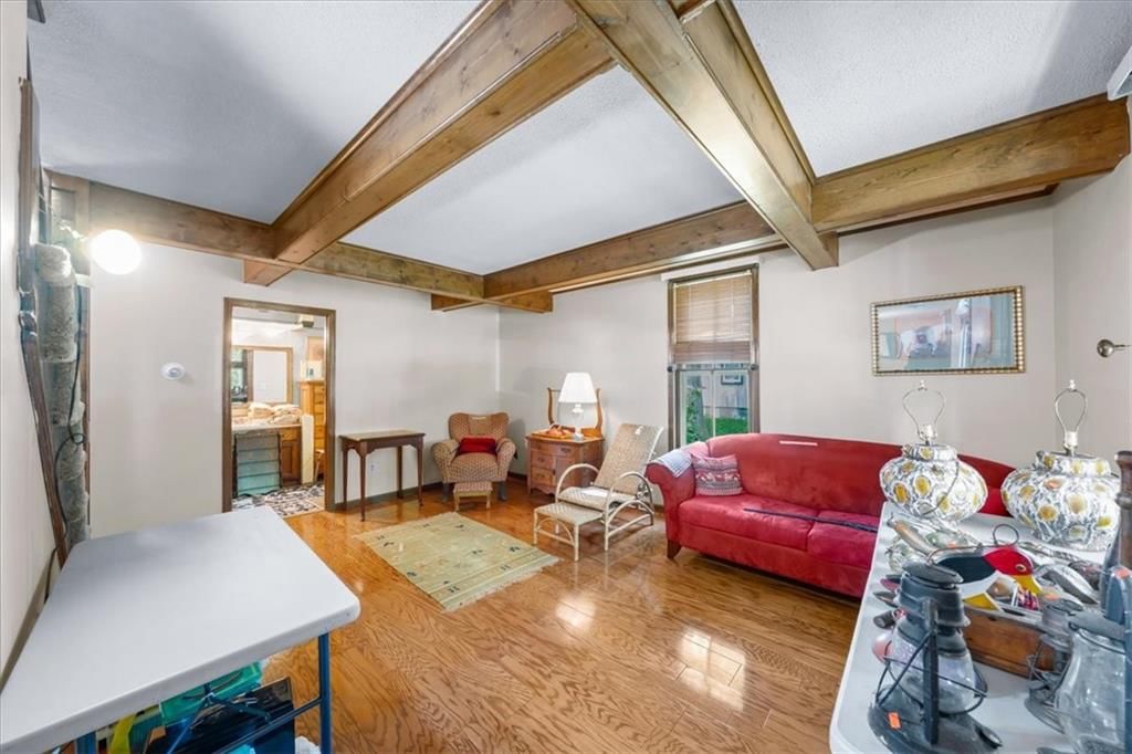 8728 Grandview Street — photo 3