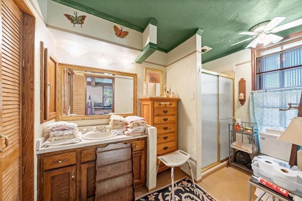 8728 Grandview Street — photo 5