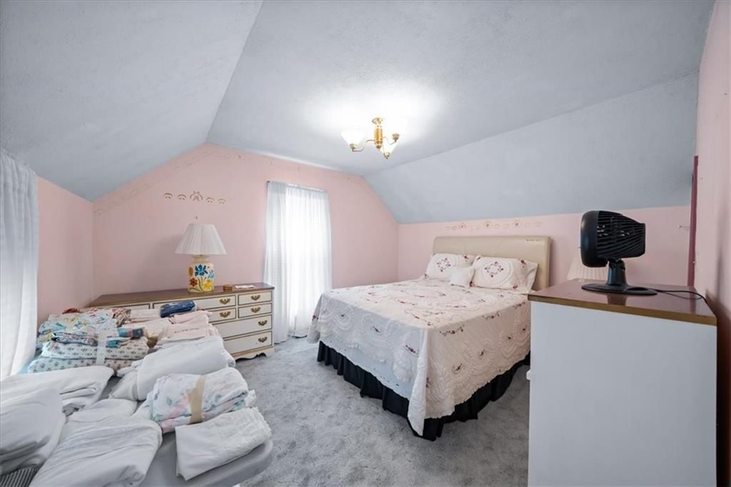8728 Grandview Street — photo 16