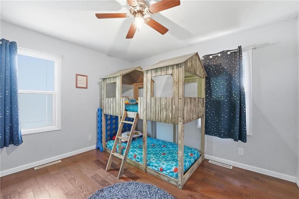 7502 N Wayne Avenue — photo 11