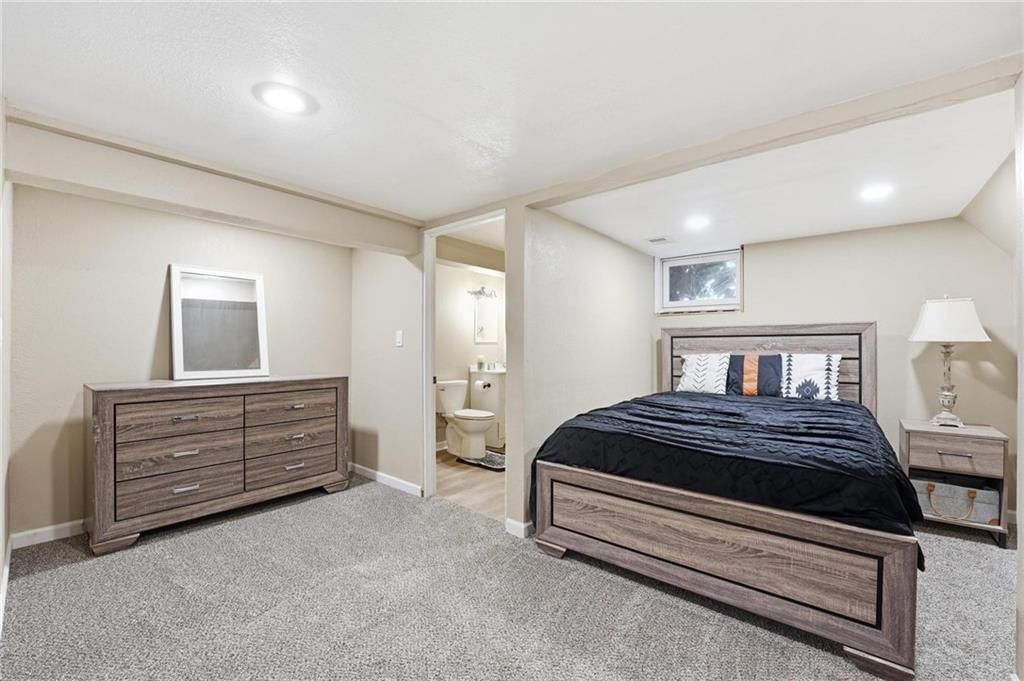 7502 N Wayne Avenue — photo 21