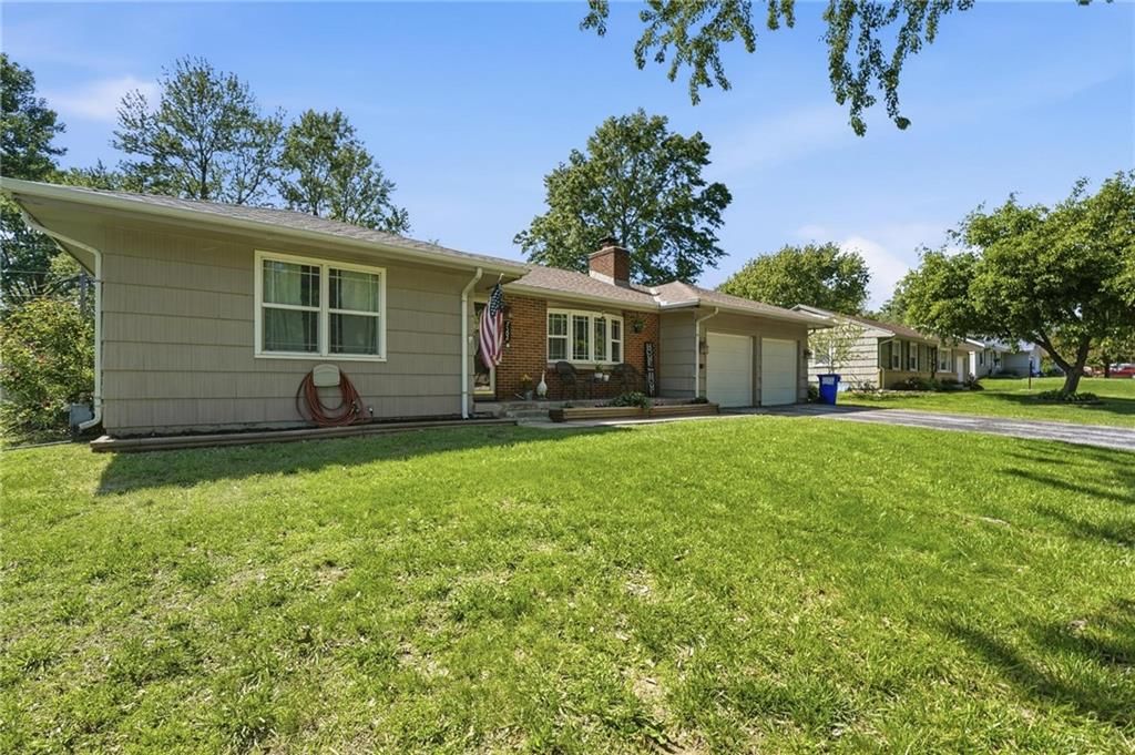 7502 N Wayne Avenue — photo 26