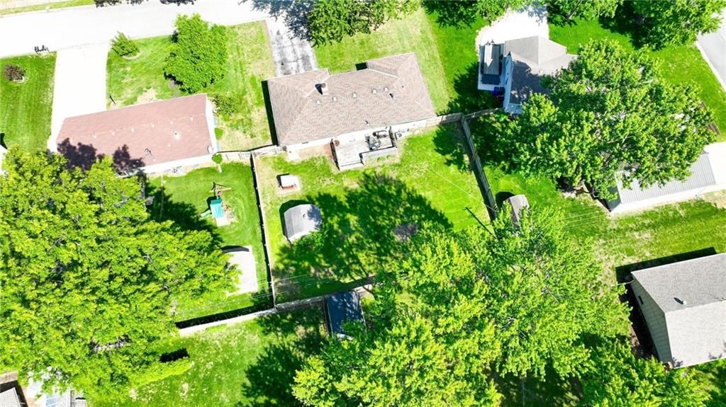 7502 N Wayne Avenue — photo 38