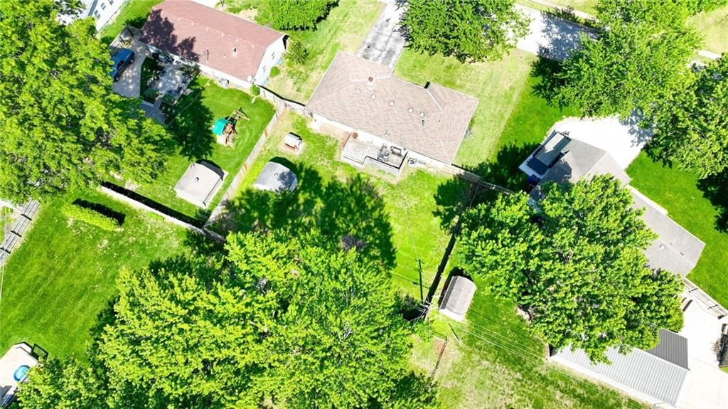 7502 N Wayne Avenue — photo 40