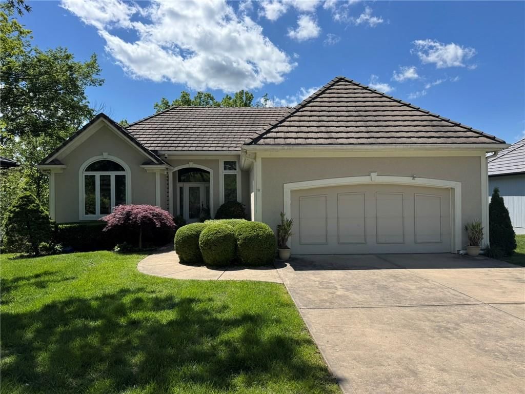 113 Teton Ridge Street — photo 1