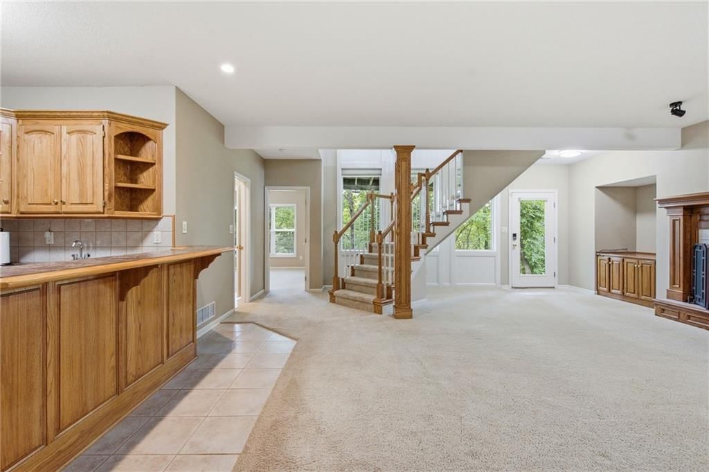 113 Teton Ridge Street — photo 36