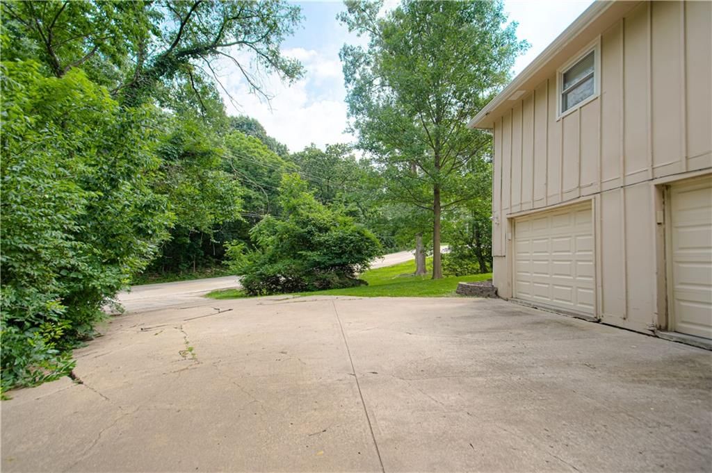 7918 NW CADWALLADER Road — photo 24