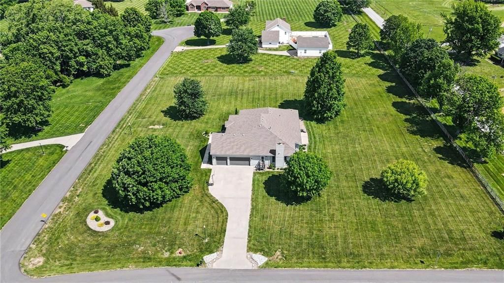 4204 SE Wingate Circle — photo 2