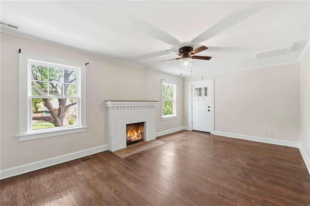 401 E 63rd Terrace — photo 19