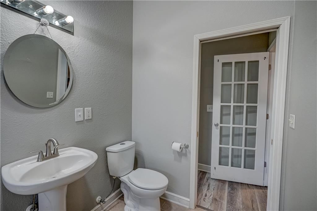 1108 SW 21st Street — photo 26