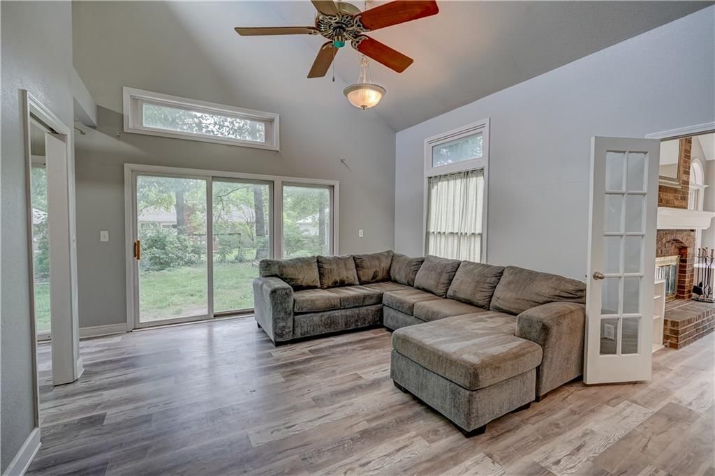 1108 SW 21st Street — photo 31