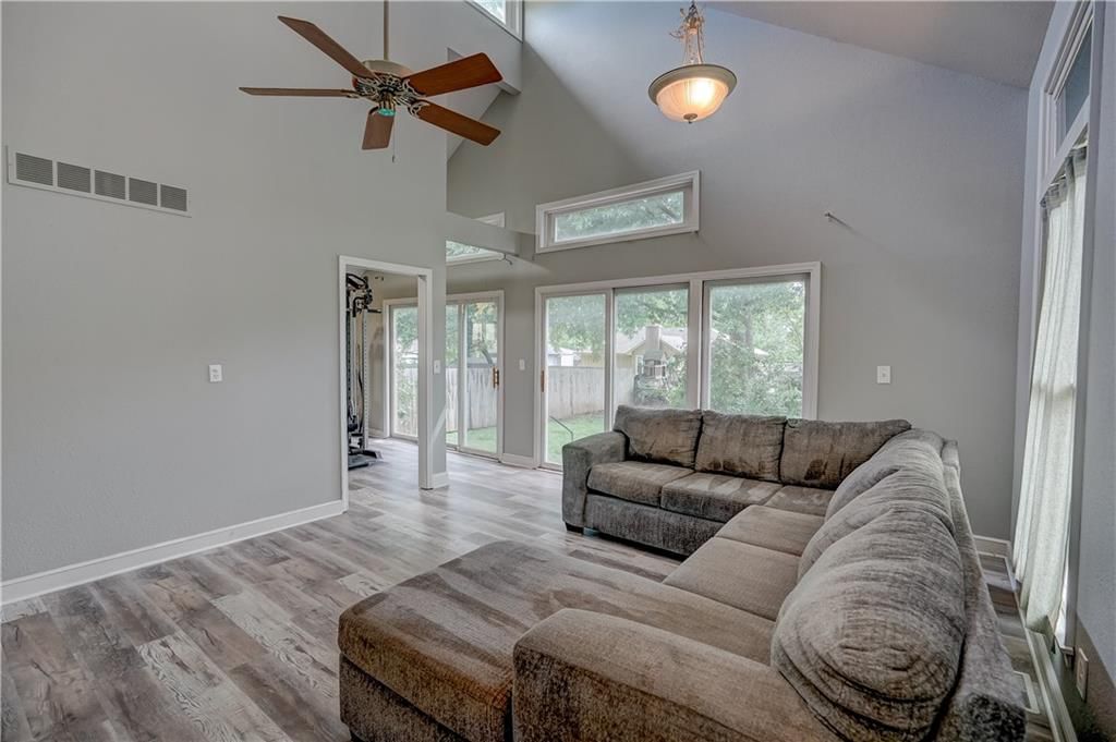 1108 SW 21st Street — photo 32