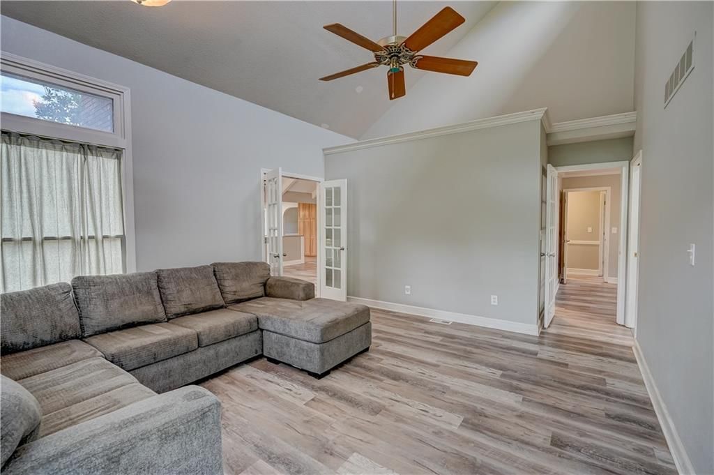 1108 SW 21st Street — photo 33