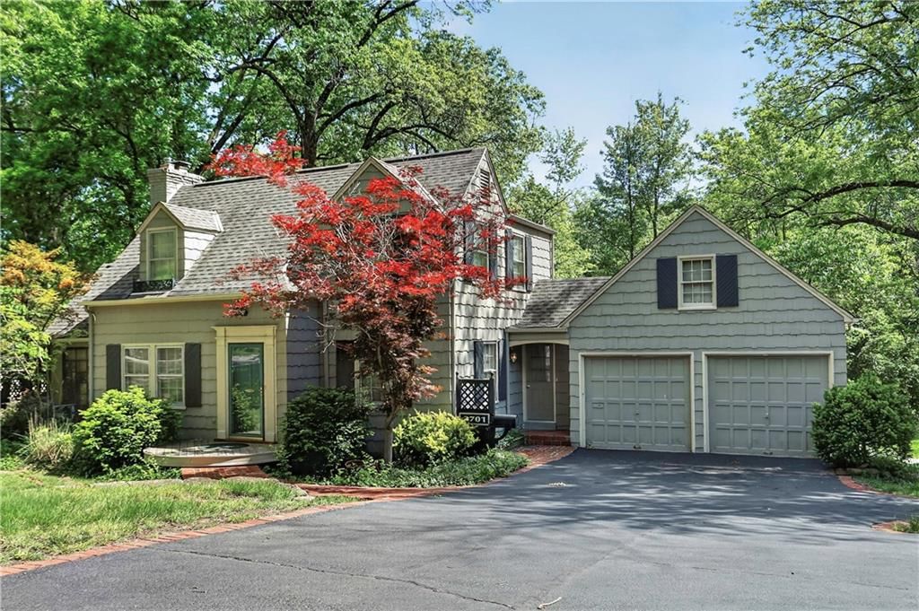 3701 Shawnee Mission Parkway — photo 3