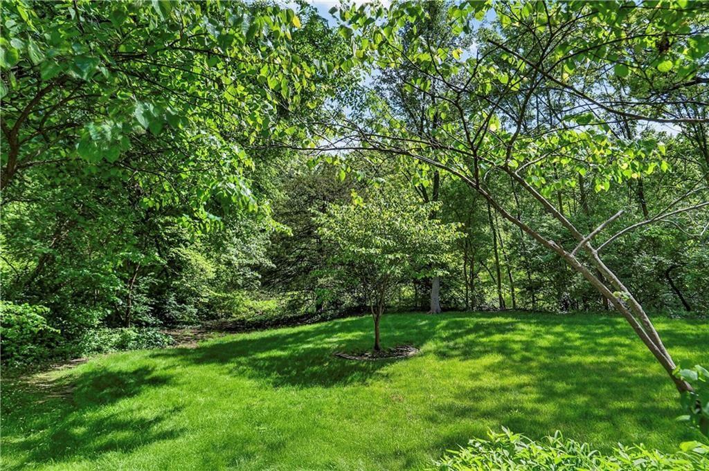 3701 Shawnee Mission Parkway — photo 9
