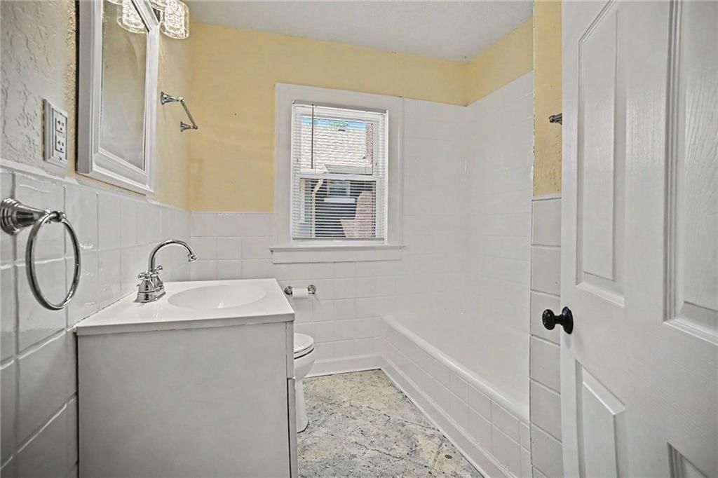2215 Nebraska Avenue — photo 18