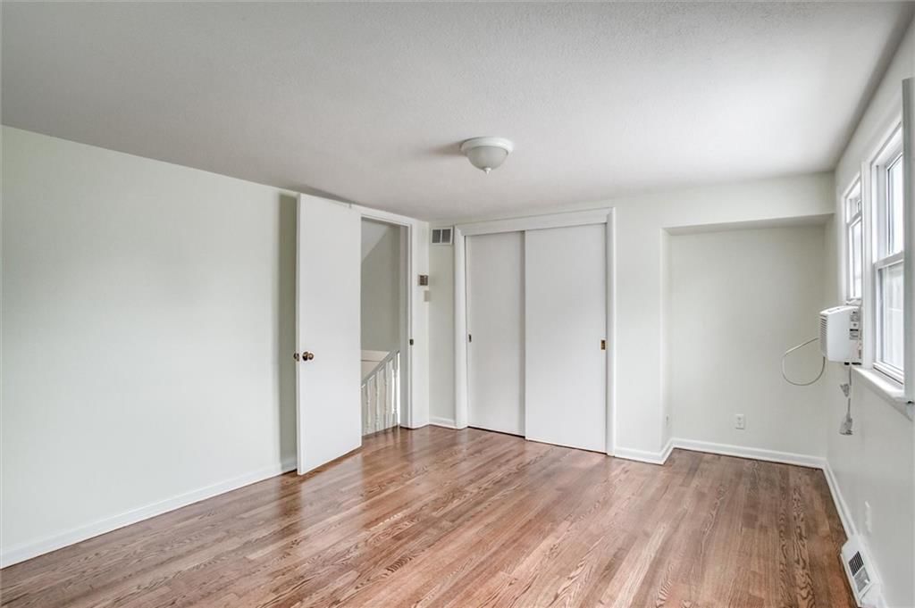 608 W 86th Terrace — photo 27