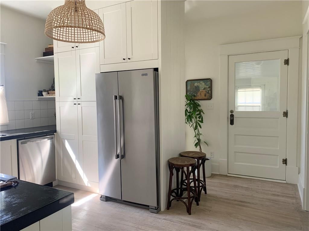 200 Bryan Street — photo 14