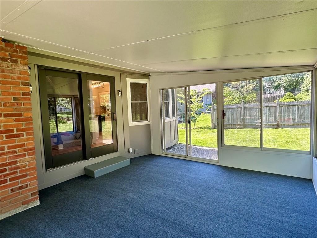 12802 W 101st Street — photo 10