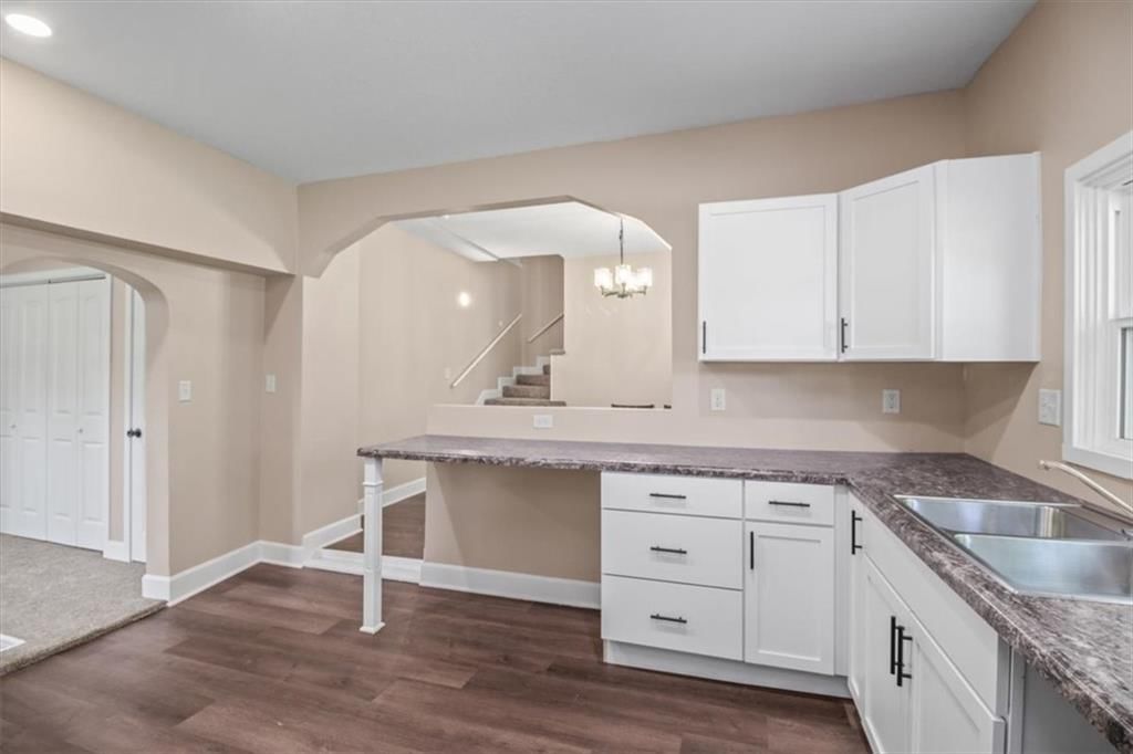 902 S Pine Street — photo 10