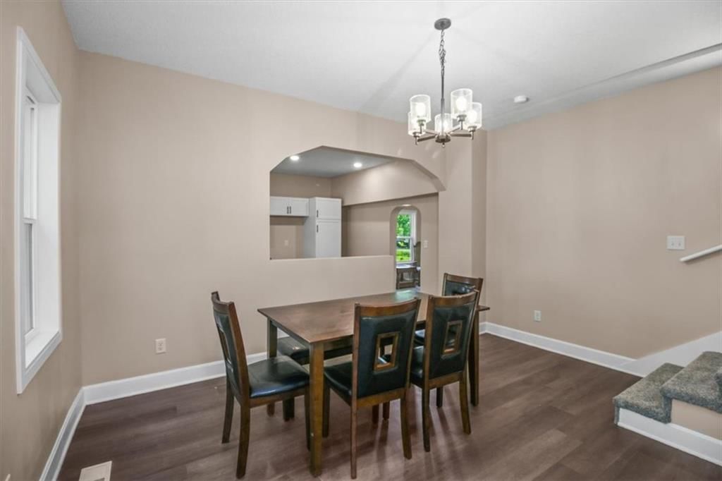 902 S Pine Street — photo 11