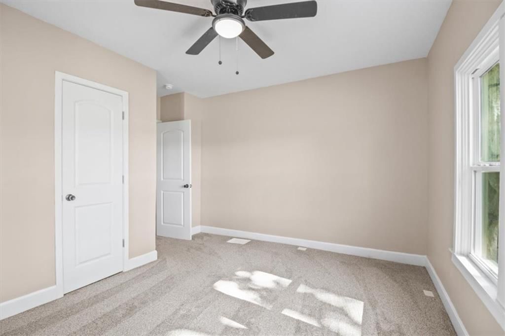 902 S Pine Street — photo 15