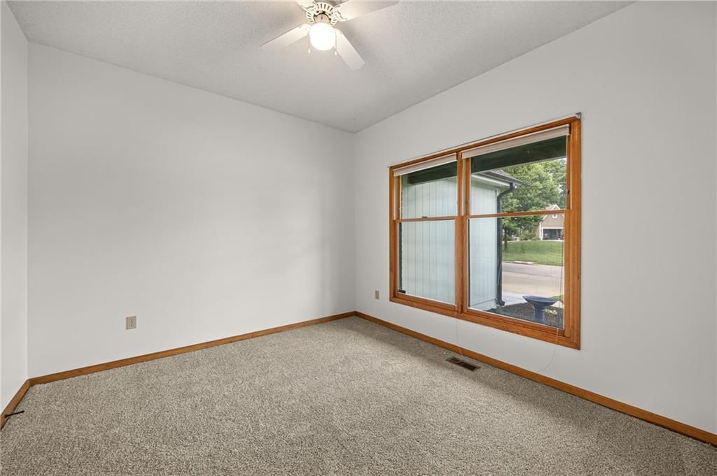 5117 Anderson Street — photo 13