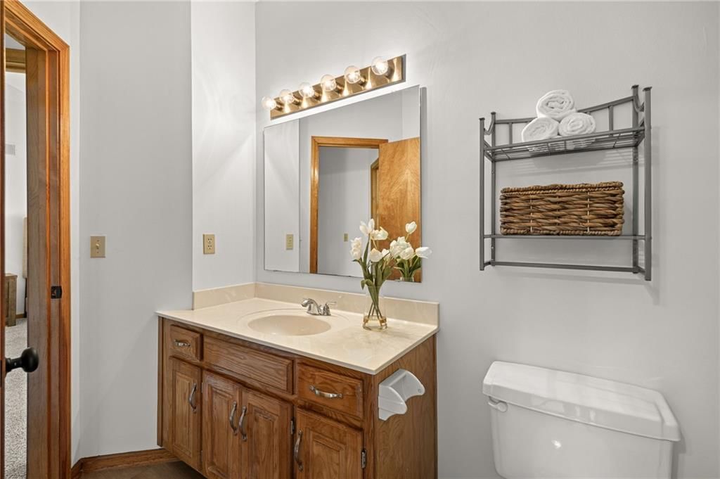5117 Anderson Street — photo 28