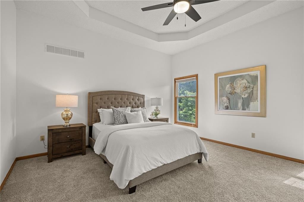 5117 Anderson Street — photo 30