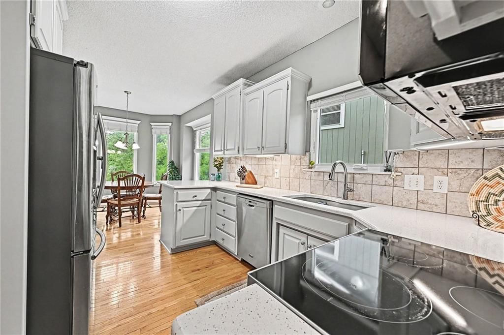 704 S Adams Street — photo 11