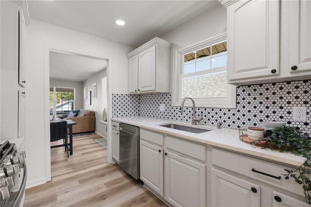 2416 N 20th Street — photo 15