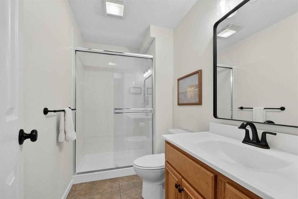 13013 Bond Street — photo 38