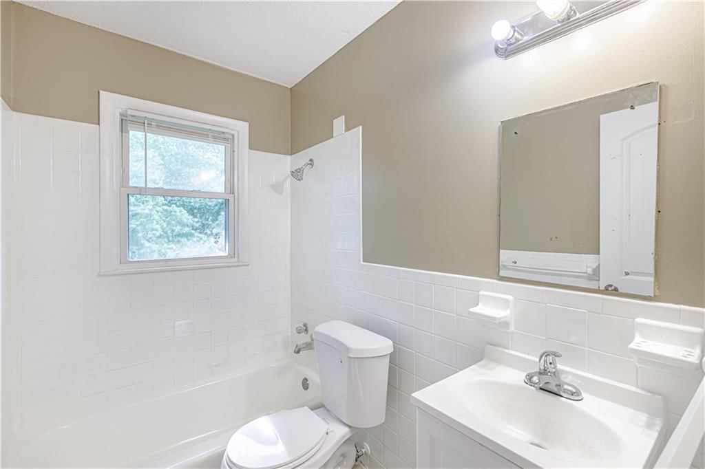1845 Ewing Avenue — photo 22