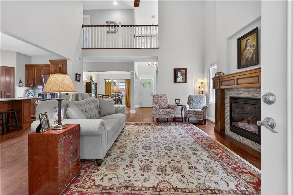 528 S Georgia Street — photo 10
