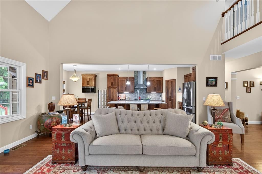 528 S Georgia Street — photo 11