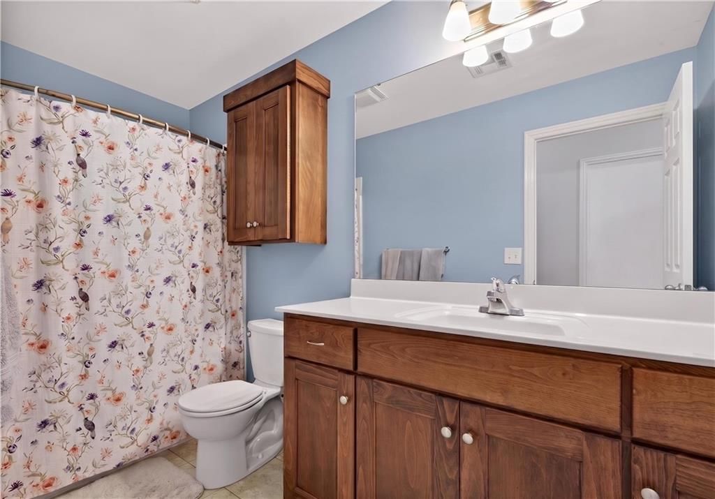 528 S Georgia Street — photo 26