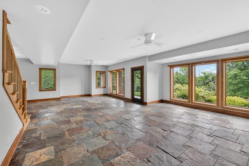 100 SW Gray Circle — photo 43