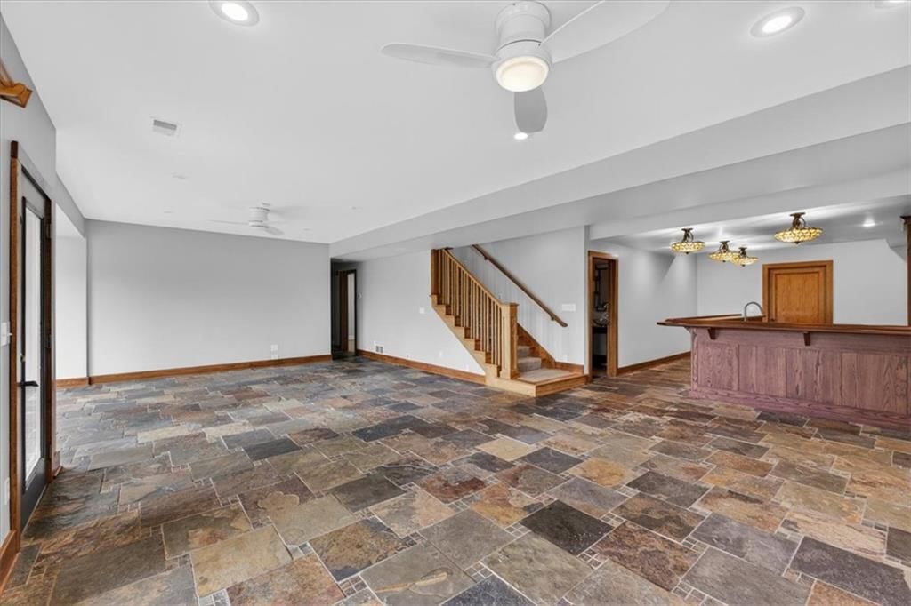 100 SW Gray Circle — photo 45