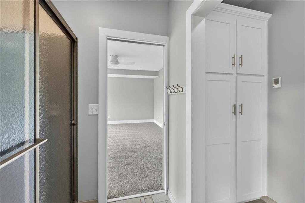 100 SW Gray Circle — photo 52