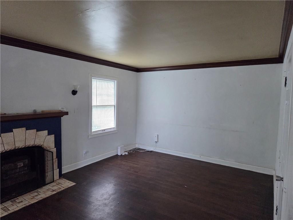 2549 Drury Avenue — photo 4