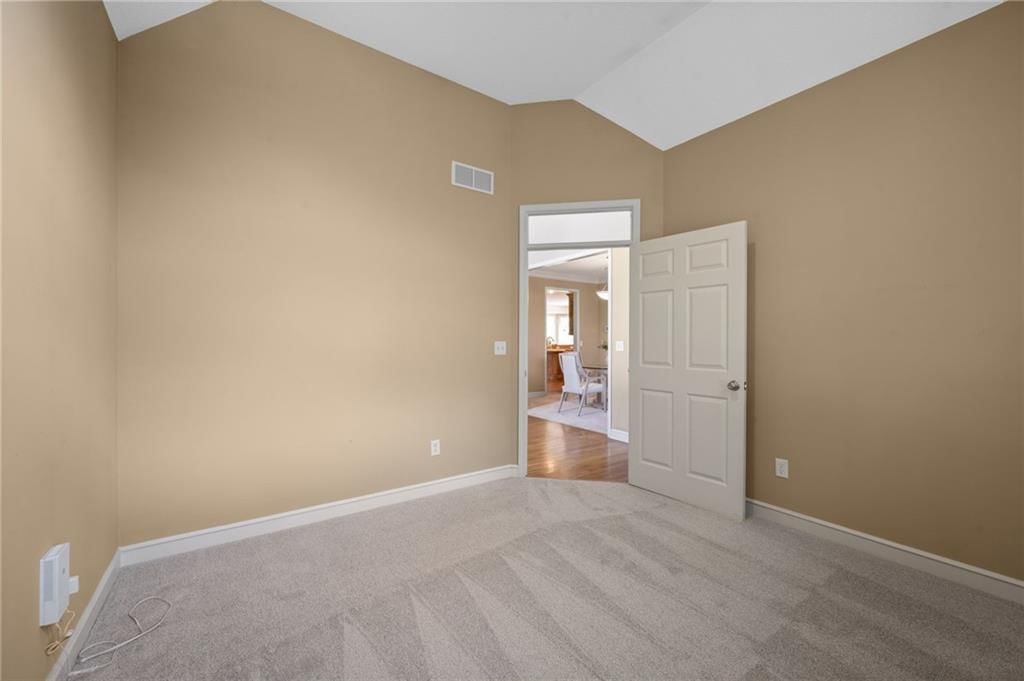 15015 W 74 Street — photo 10