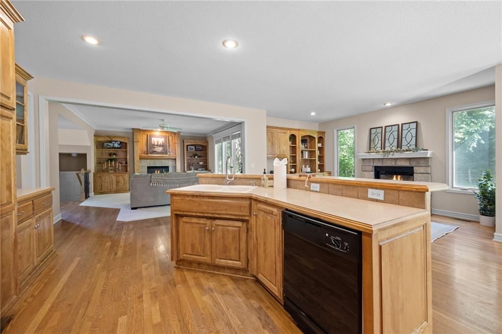 15015 W 74 Street — photo 22