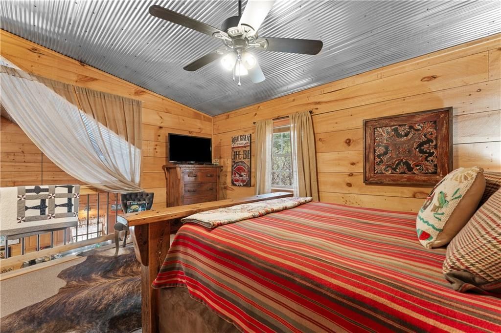287 N Rosewood Street — photo 24
