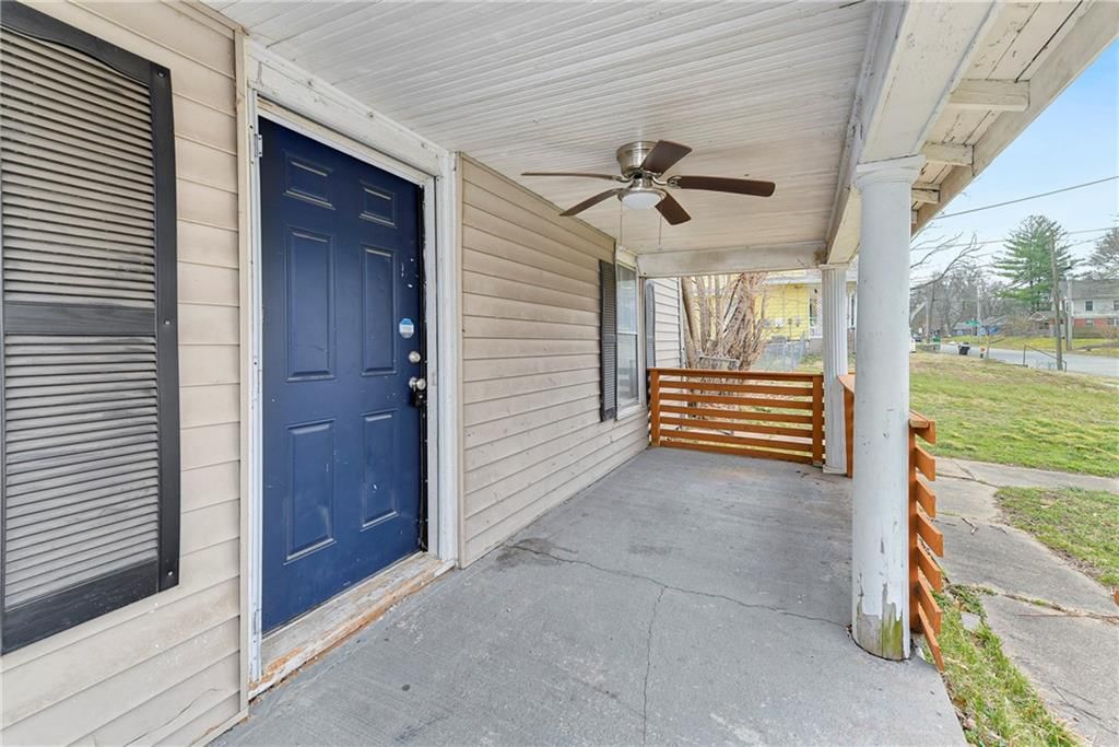 1309 N Main Street — photo 2