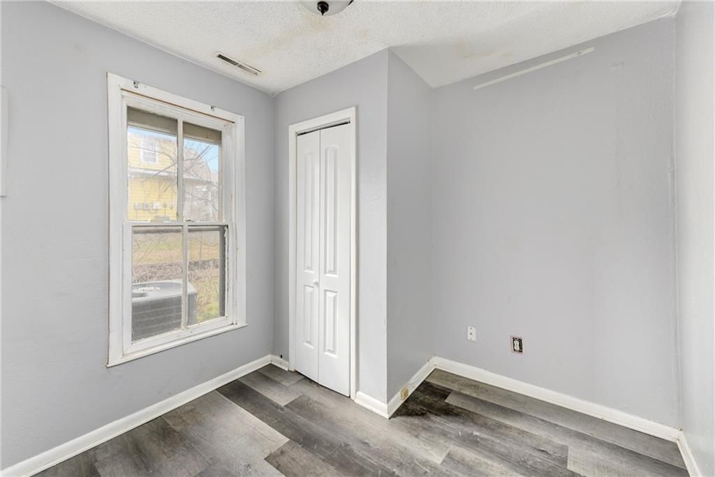1309 N Main Street — photo 12