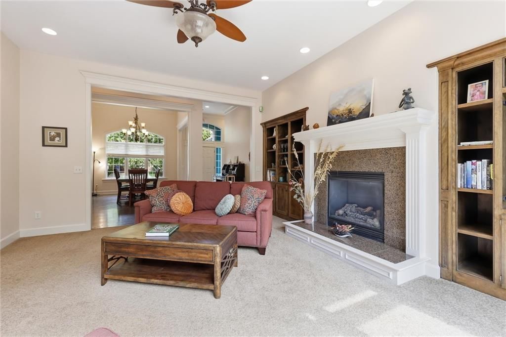 1140 Waverly Drive — photo 6